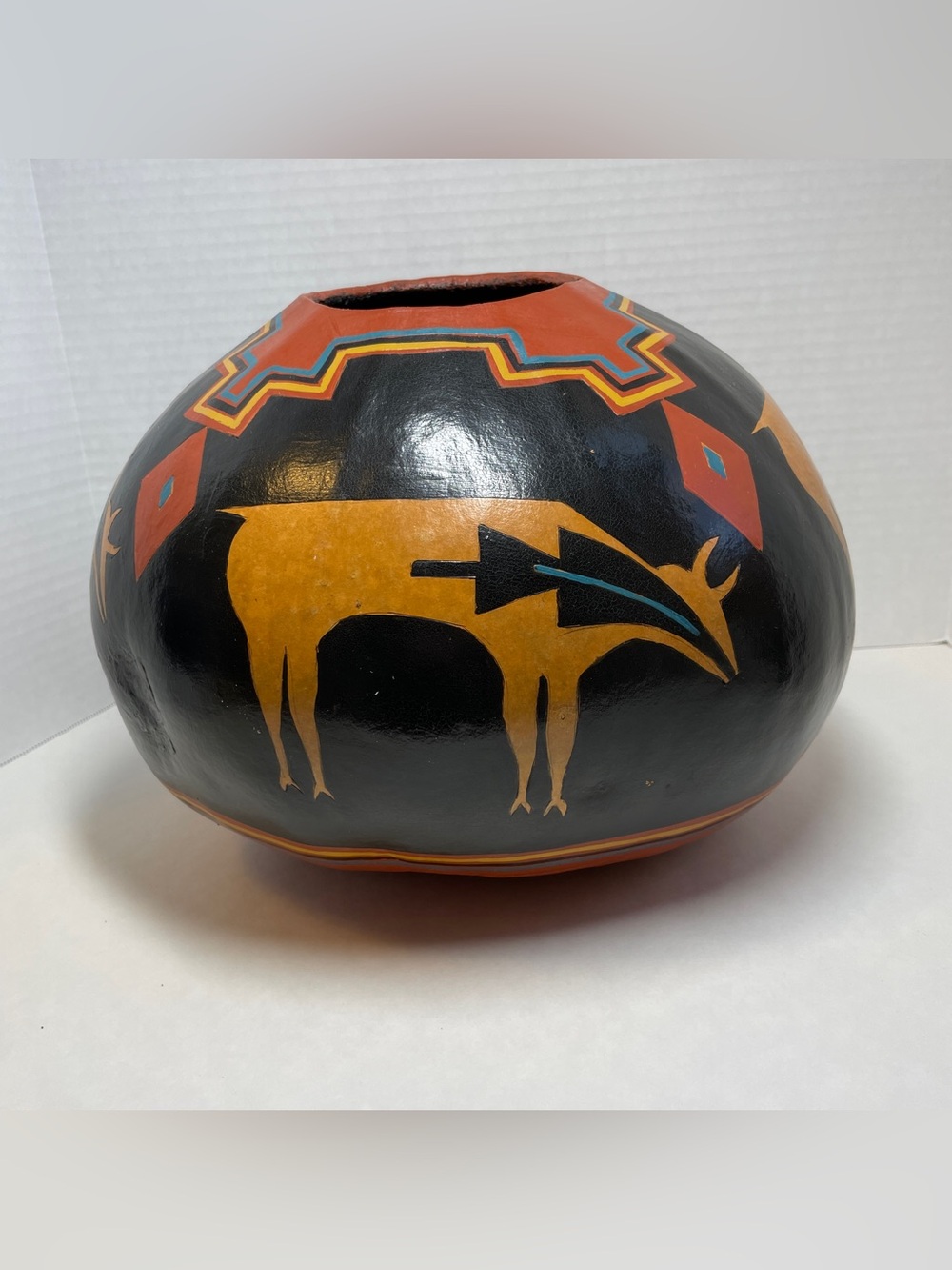 Hand-Painted Gourd Signed Kathy MacKnight – Southwestern Heart-line Folk Art